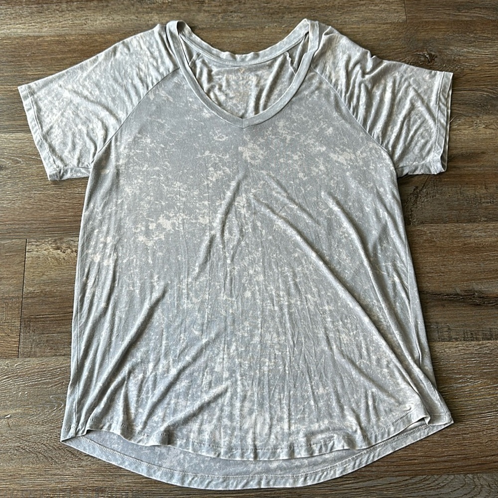 American Eagle Soft & Sexy V-Neck Tee